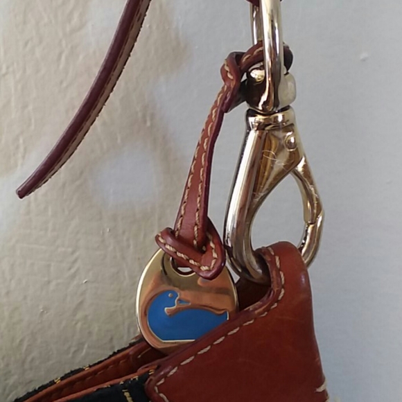 Dooney and Bourke Cross Body Black amd Brown - Picture 3 of 3